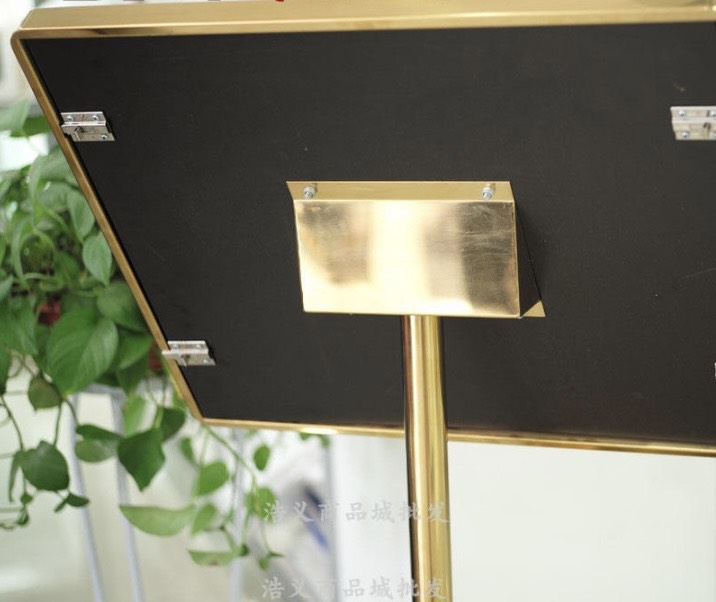 z4555283709853_4ab3f430ee4f01632c806b989d73e69c